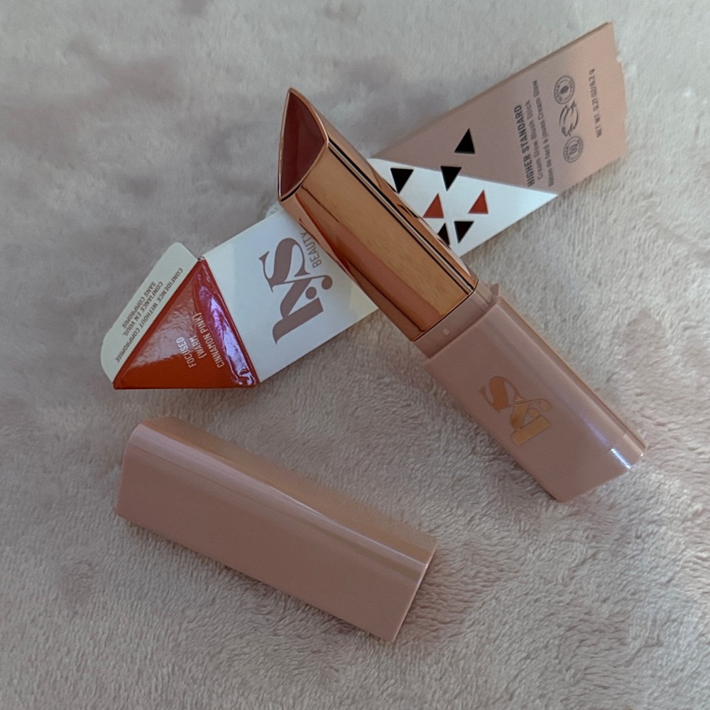 LYS cream glow blush stick